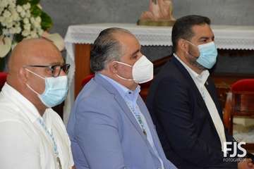 Solemne función religiosa en el templo de Lomo Magullo en honor de la Virgen de las Nieves/Francisco Javier Santana.